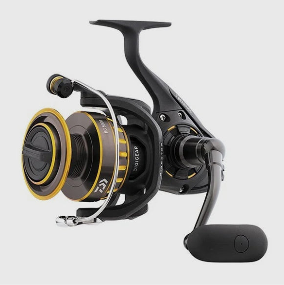 Carrete  DAIWA  BG Series BG5000 B-Aluminio S-Aluminio 6BB+1RB, W 640g, G 5,7:1, R 96cm, Drag max 12kg